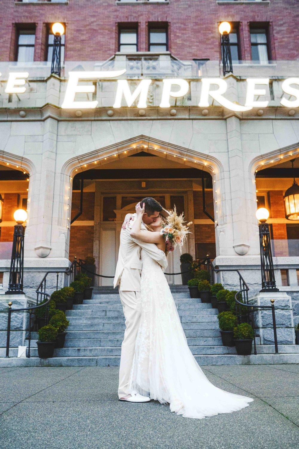 carousel-hero-element image-6