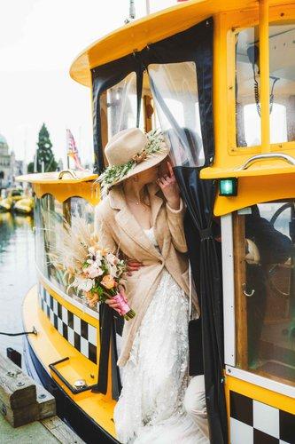 mobile - carousel-hero-element image-3