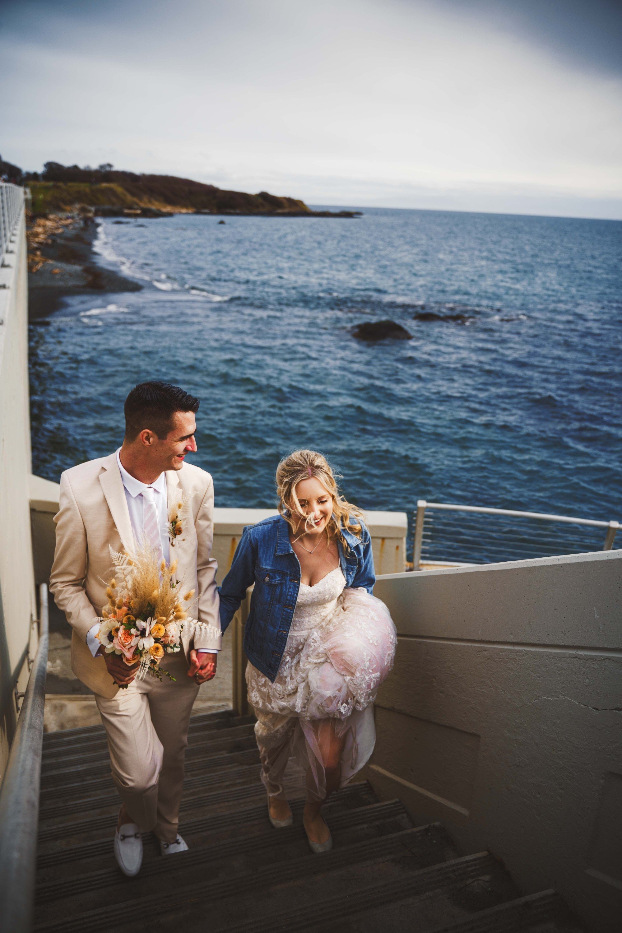 carousel-hero-element image-3